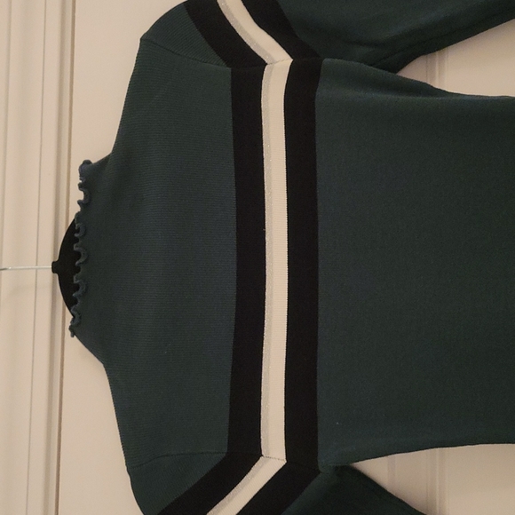 Forest green fitted dress - Picture 2 of 2